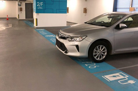 Custom Floor Design for Commune Modern’s Car Park