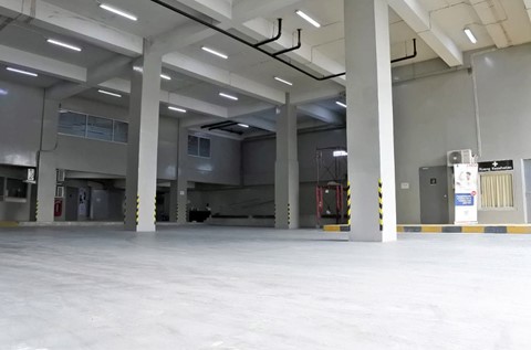 Flowcrete Supplies Flowfresh for Loading Bay